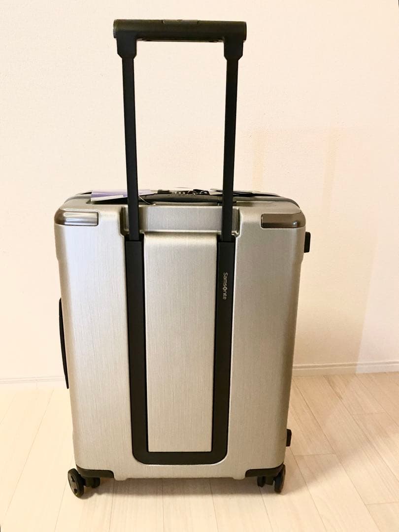 新品 EVOA samsonite spinner 55/22