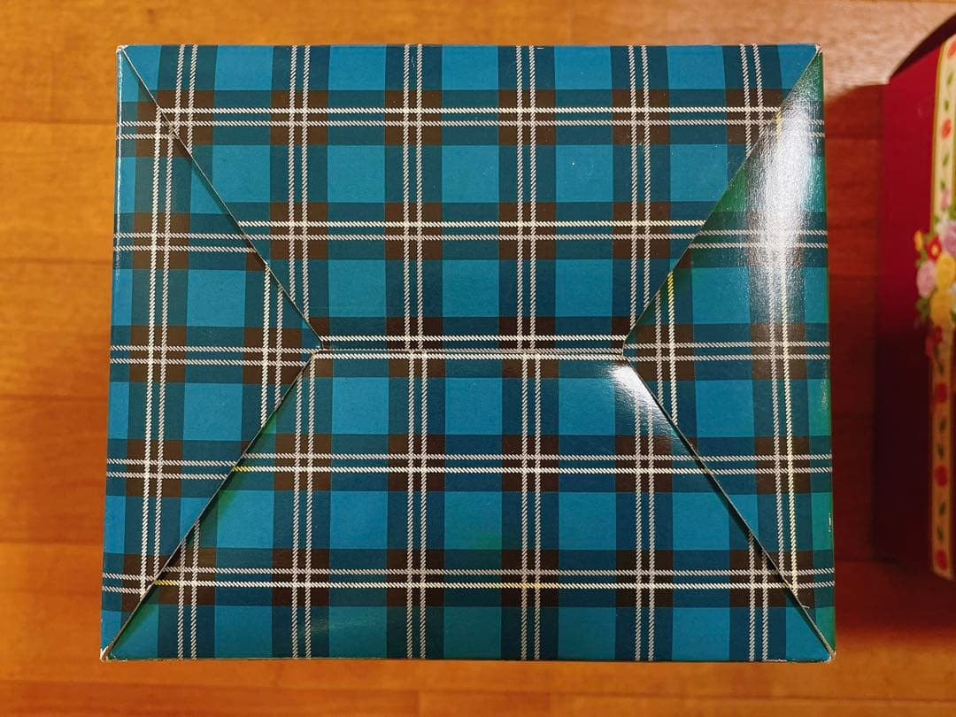 ハローキティ ぬいぐるみ ベルベット風ドレスドール レトロ版プロポーズドール