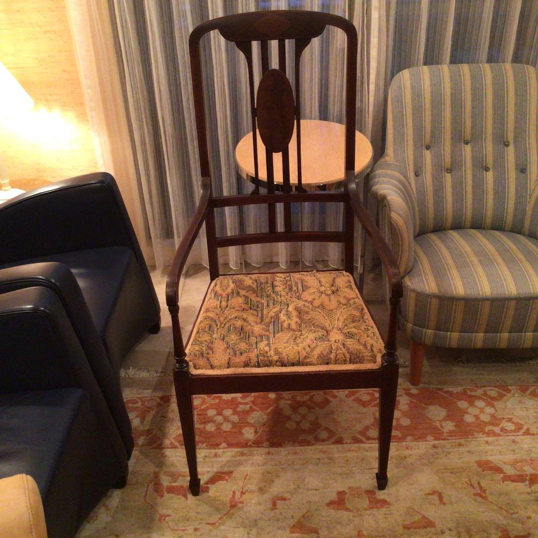 最終値下げしました。英国製アンティーク　アームチェア　ハイバック
