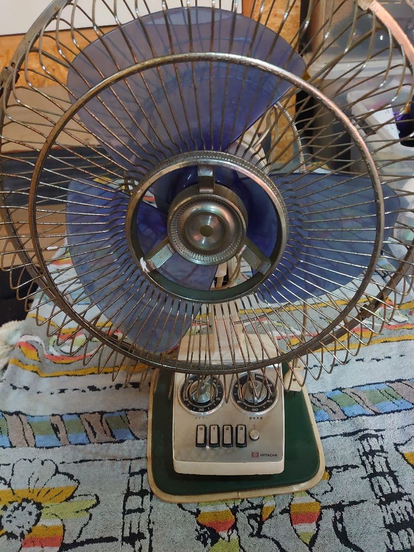 HITACHI レトロ 扇風機　昭和レトロ　扇風機