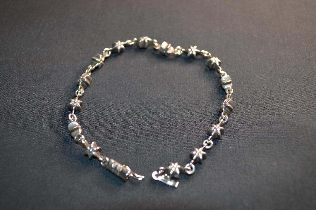 CHROME HEARTS　クロムハーツ 　シルバーブレス TINY　STAR