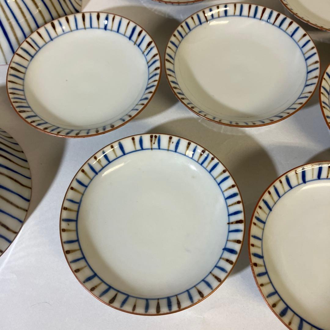 九谷焼骨董蓋付き茶碗７客「赤地金彩麦わら手」