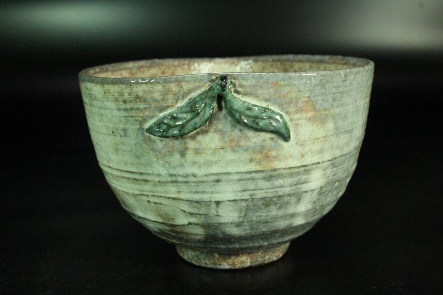 茶道具 桃形 粉引茶碗 共箱(K-A364)