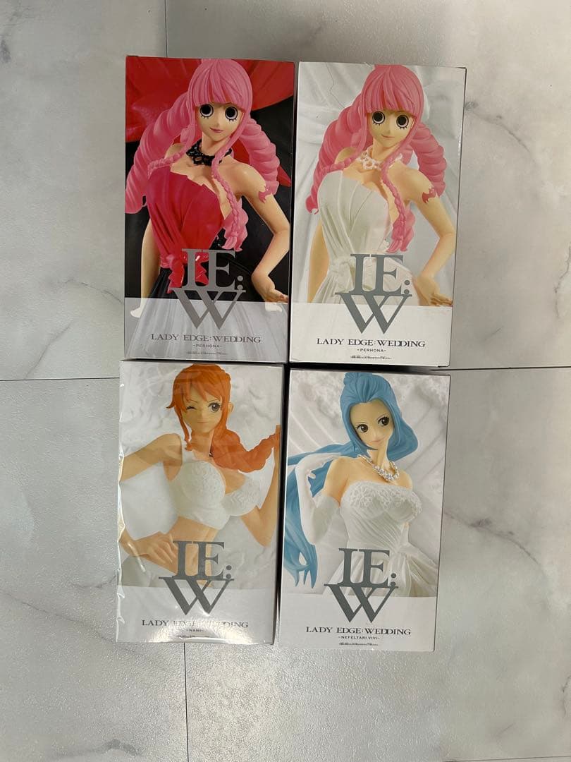 ワンピース LADY EDGE WEDDING ナミ　ペローナ　ビビ