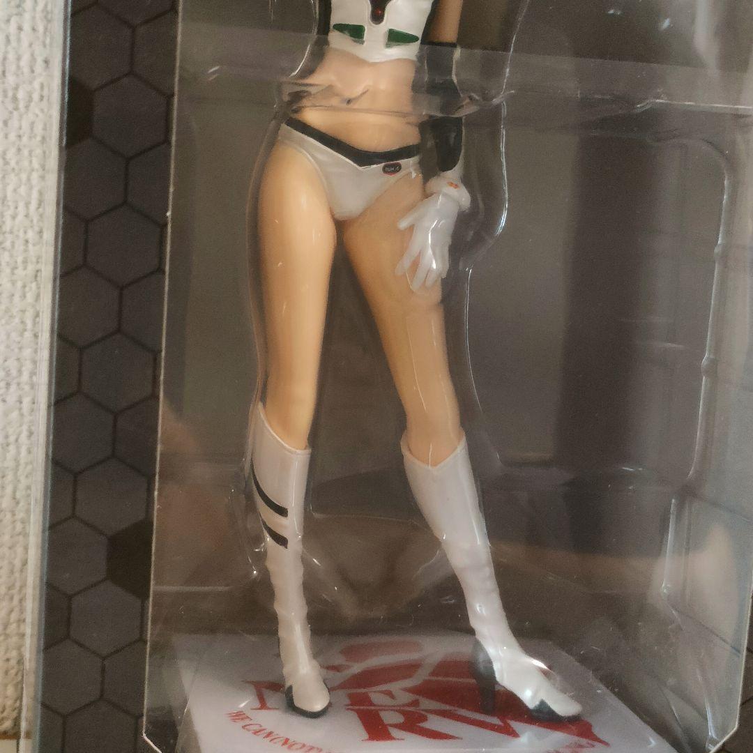 ◎エヴァンゲリオンレーシング プレミアムフィギュア レイ＆マリ セット