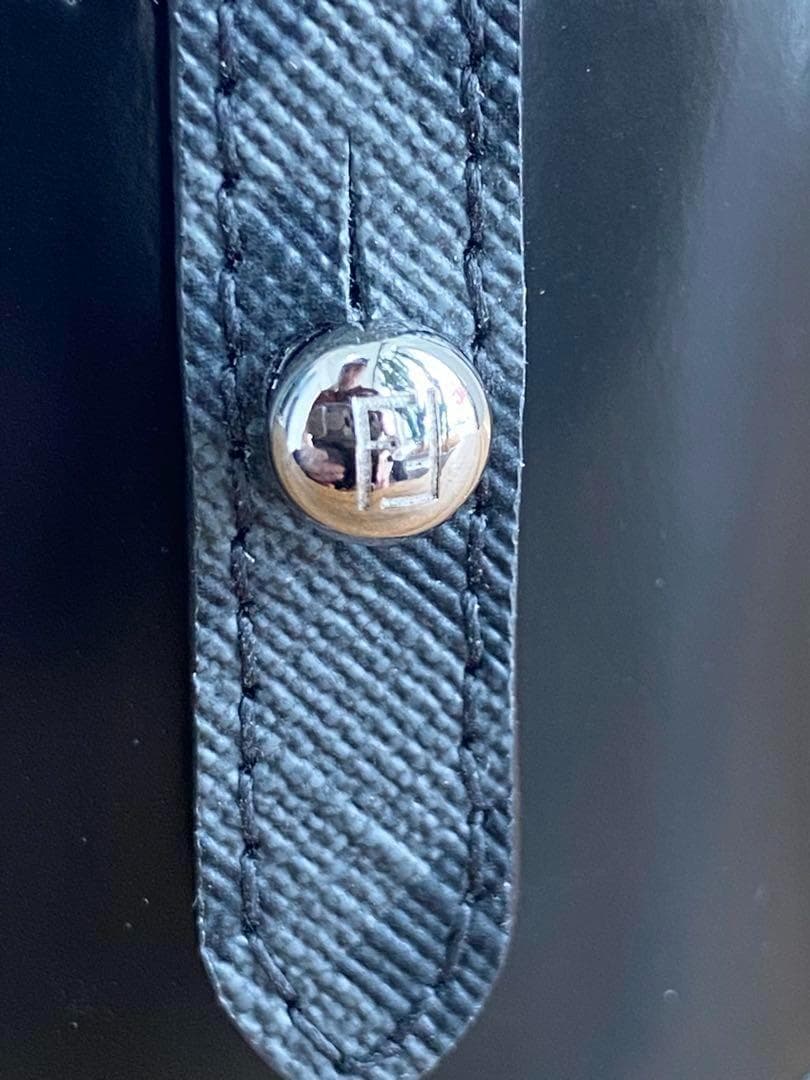 FENDI フェンディ グルーミング ネイルケアセット レザーケース付き 爪切り