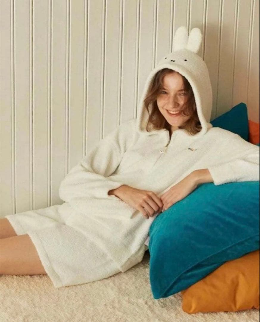 Dick Bruna ベビモコ パーカ&ショートパンツセットホワイト ミッフィー