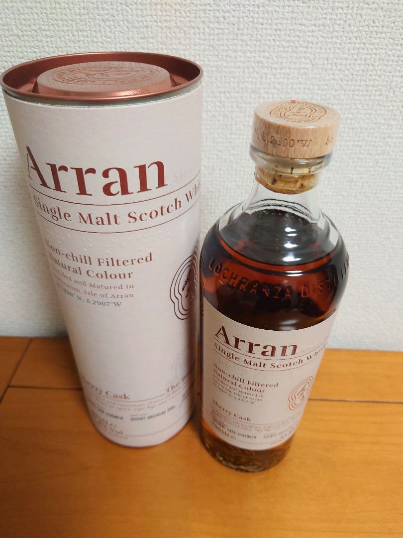 Arran シングルモルトウイスキー & グラス&ボトルストッパーセット全て新品