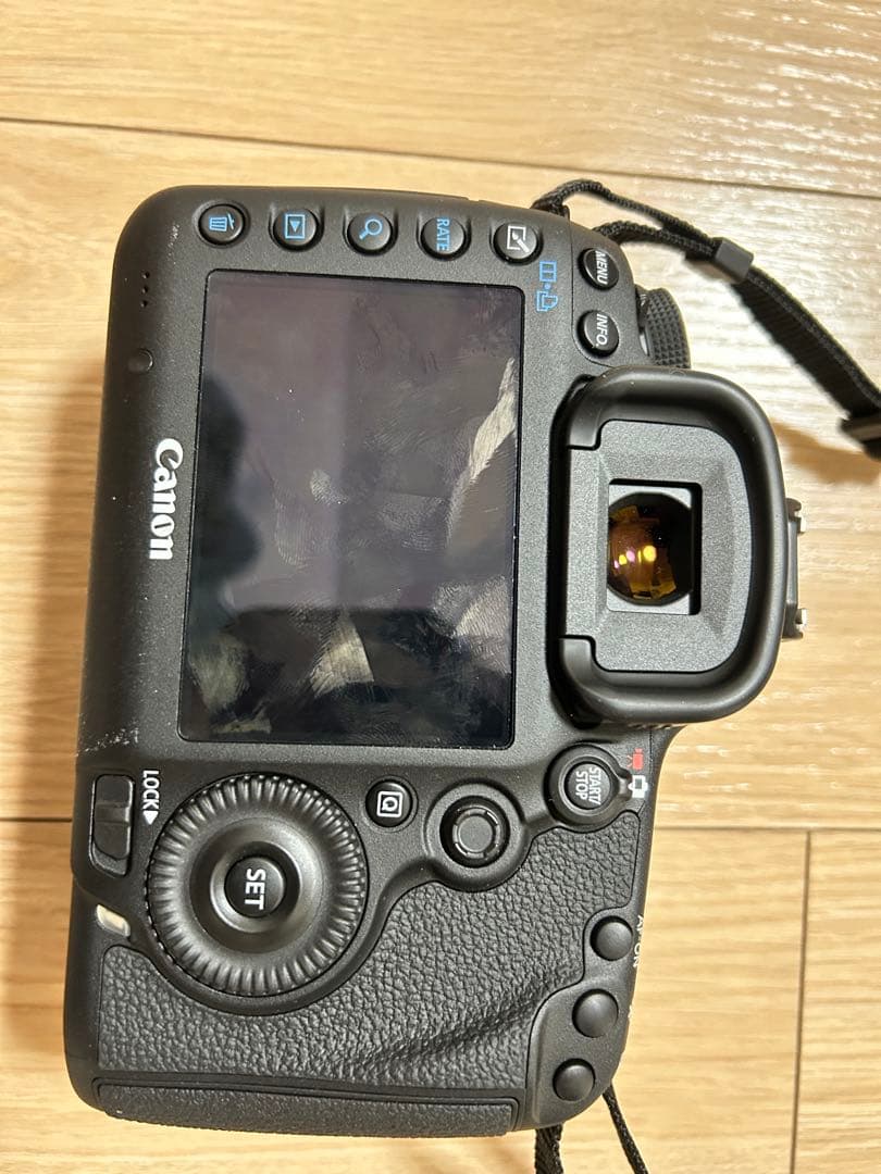 美品 Canon EOS 5D Mark III 一眼レフカメラ