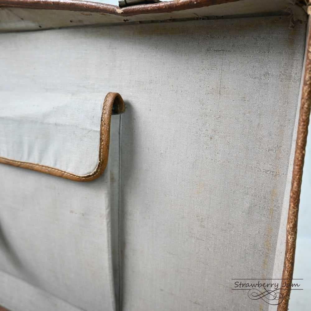 L3612-99-9 英国アンティーク トランク レザー 収納 かばん イギリス