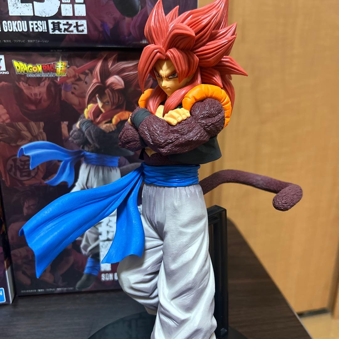 ドラゴンボール　FES 孫悟空　フィギュア