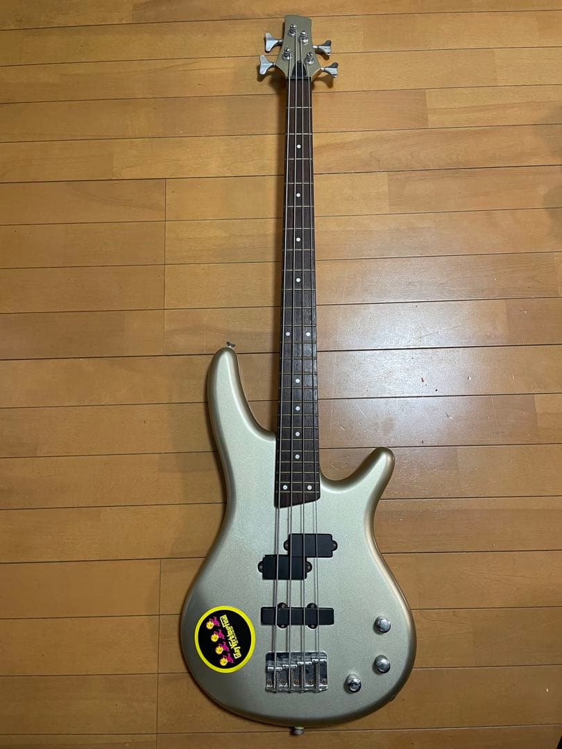 電子ギター韓国製