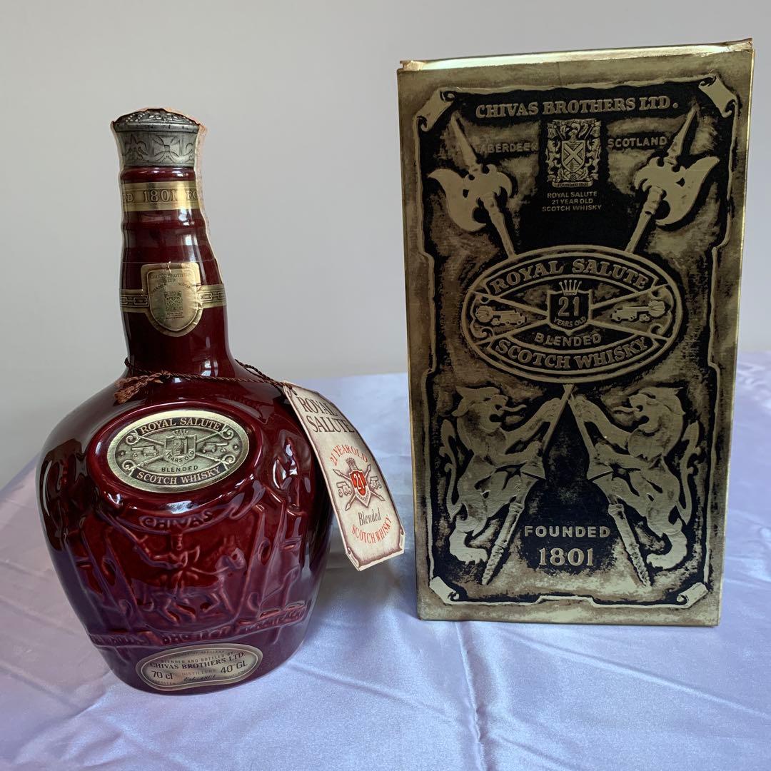 未開栓古酒　シーバスリーガル　ロイヤルサルート 21年　赤陶器