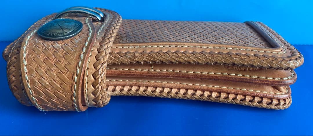 MAMAKIN'レザーウォレット(ヌメ革) ホルダー&ストラップ付き(2本付き)