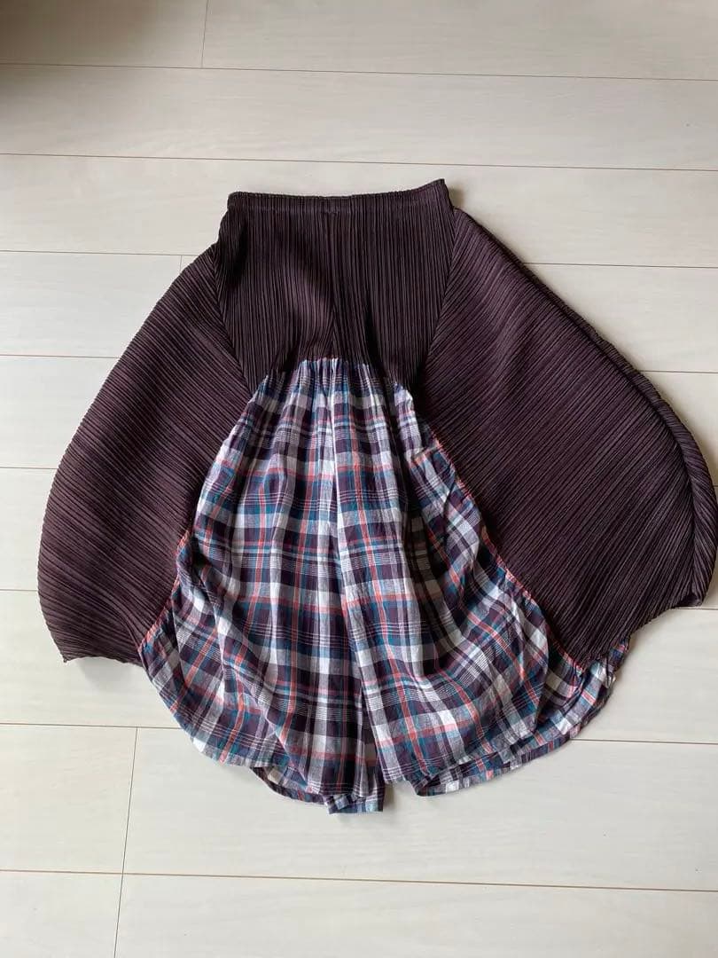 希少　プリーツプリーズ　イッセイミヤケ