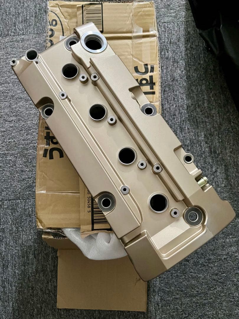 ホンダ S2000 AP2 エンジン ヘッドカバー 再塗装品 ゴールド