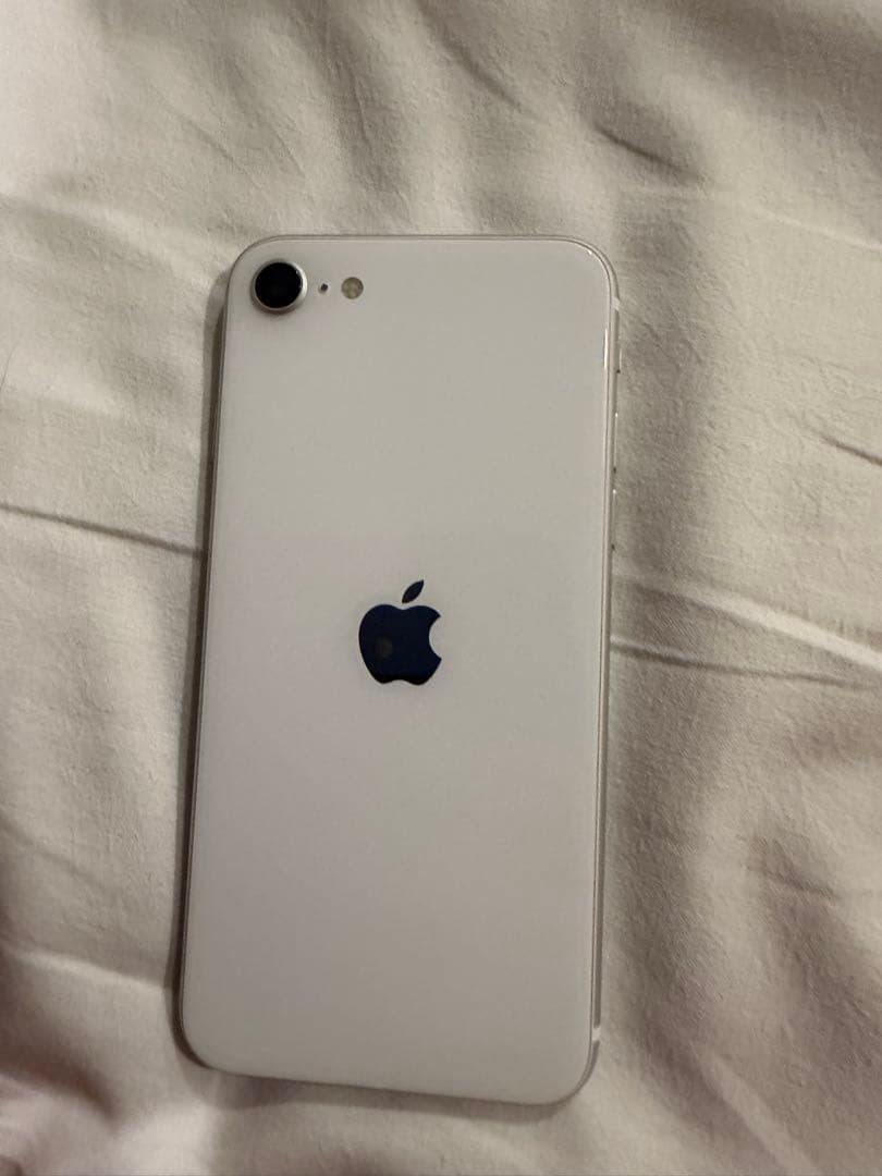 さき　iPhone SE3 128G