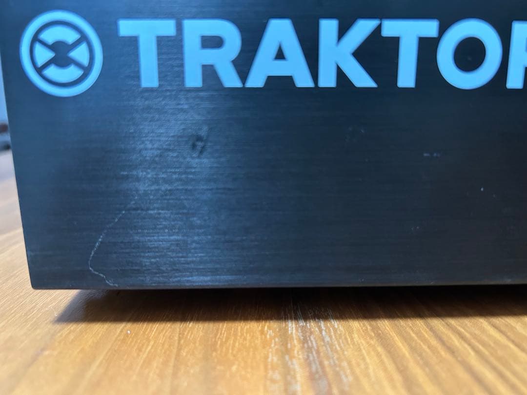 TRACTOR KONTROL Z2 DJミキサー