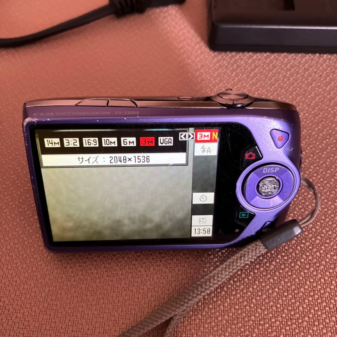 CASIO EXILIM EX-z2000 14.1メガピクセル パープル