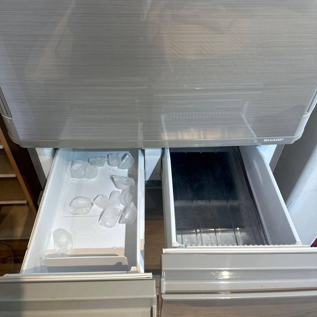 持ち帰り大歓迎シャープ 冷蔵庫 SJ-W412D-S 412L 両開き2018年