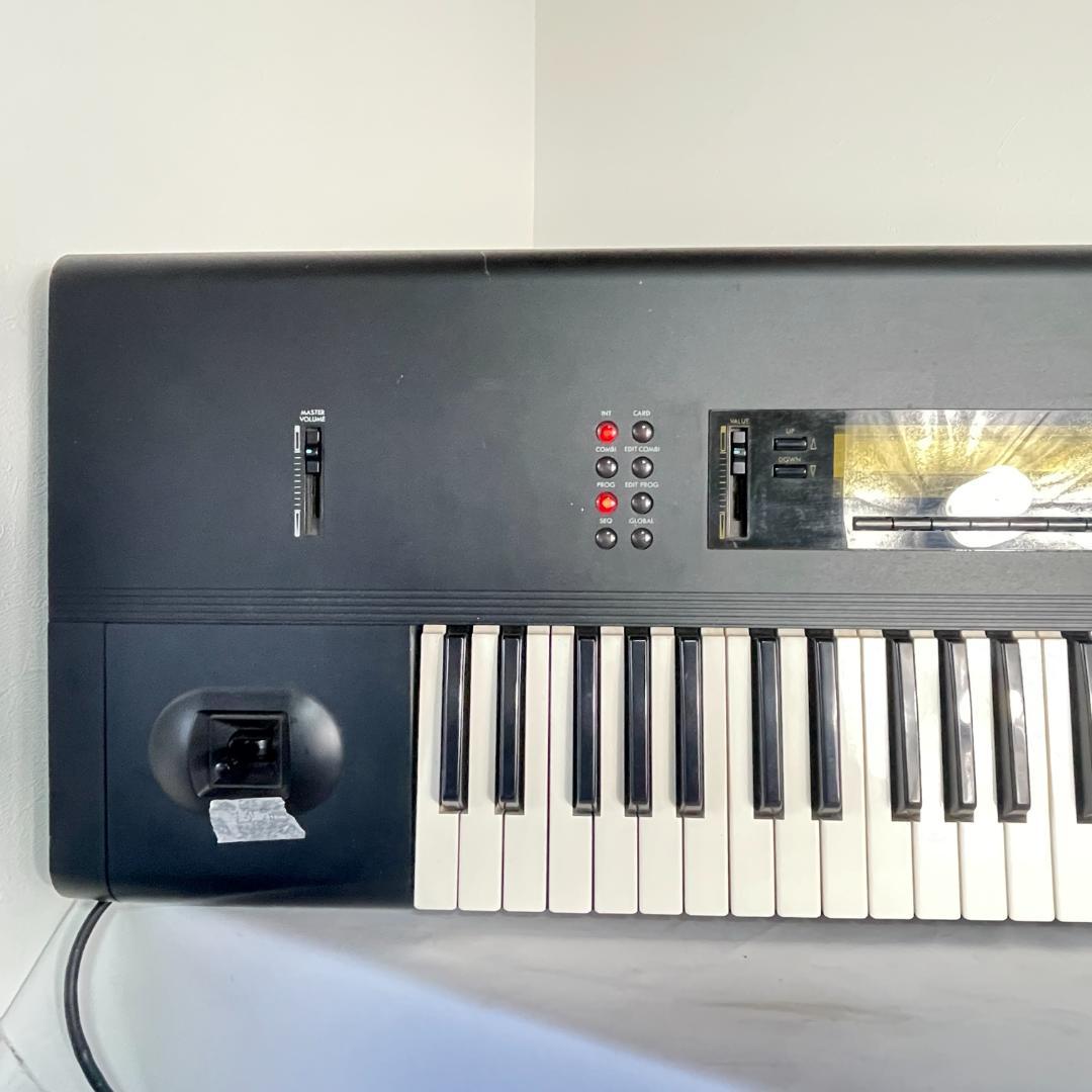 KORG M1 シンセサイザー