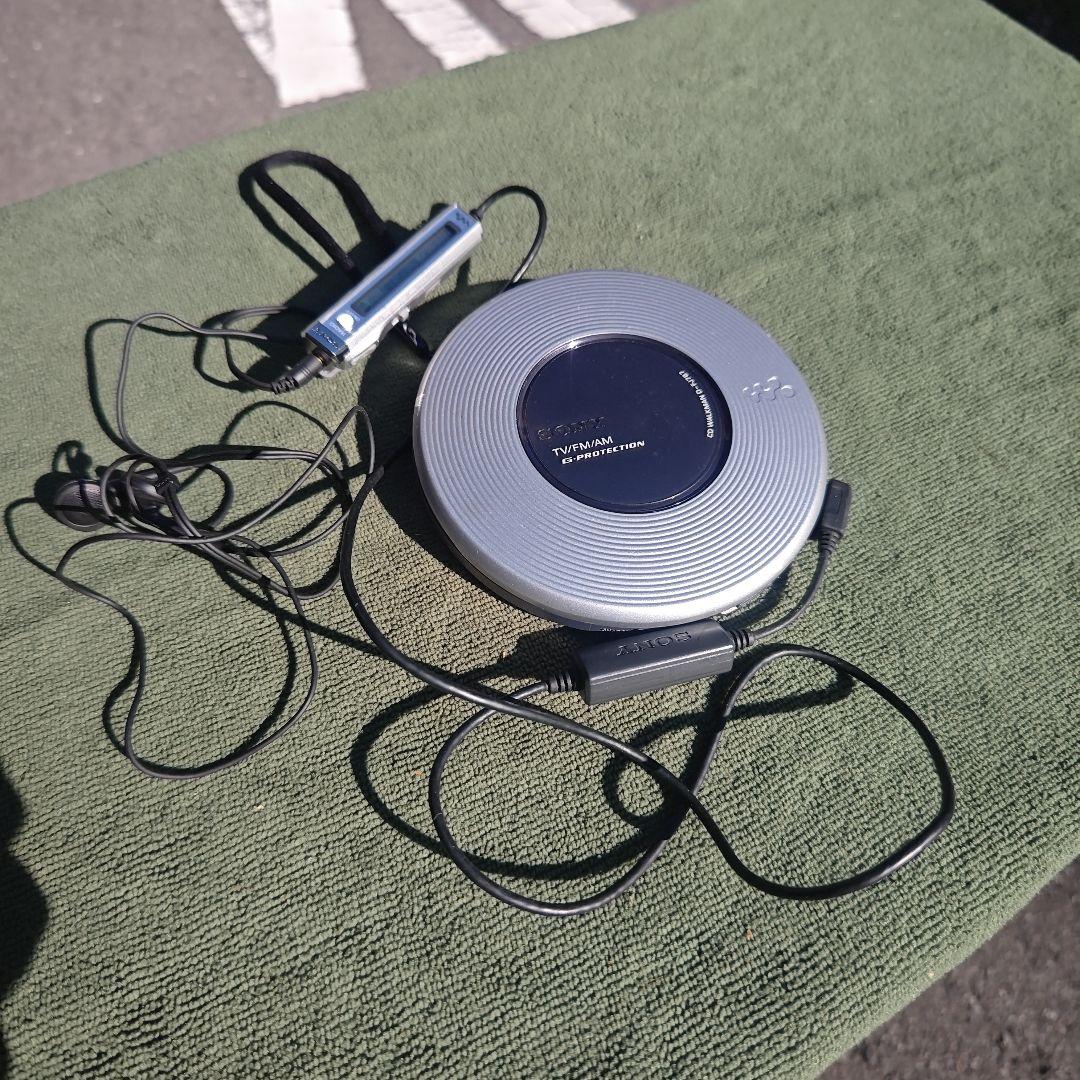 Sony ポータブルCD　TV AM FMラジオ プレーヤー D-FJ787