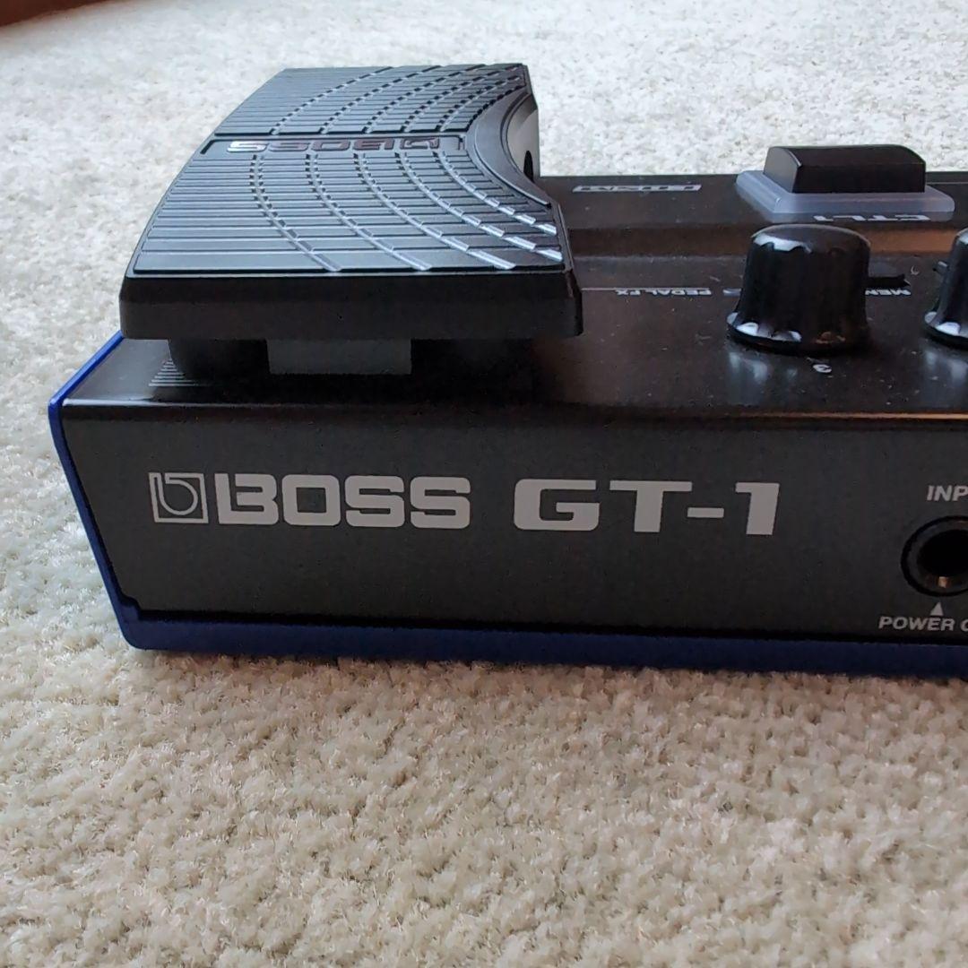 美品　BOSS GT-1 おまけ（解説本とACアダプター）付き