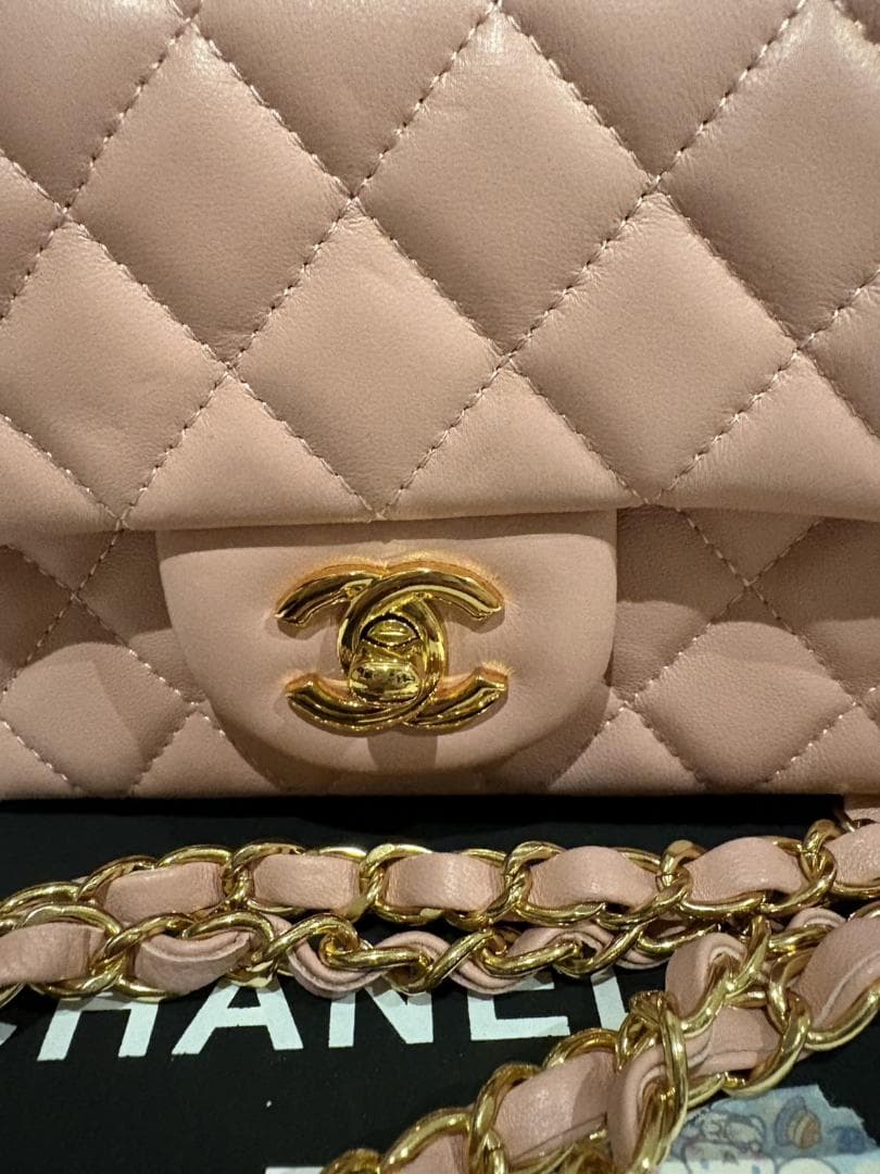 ミニラムスキン シングルフラップ シングルチェーンバッグ ピンク ゴールド金具