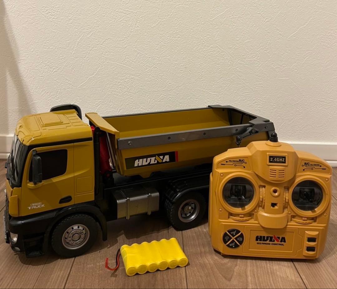 14/1 HUINA1573ダンプトラック