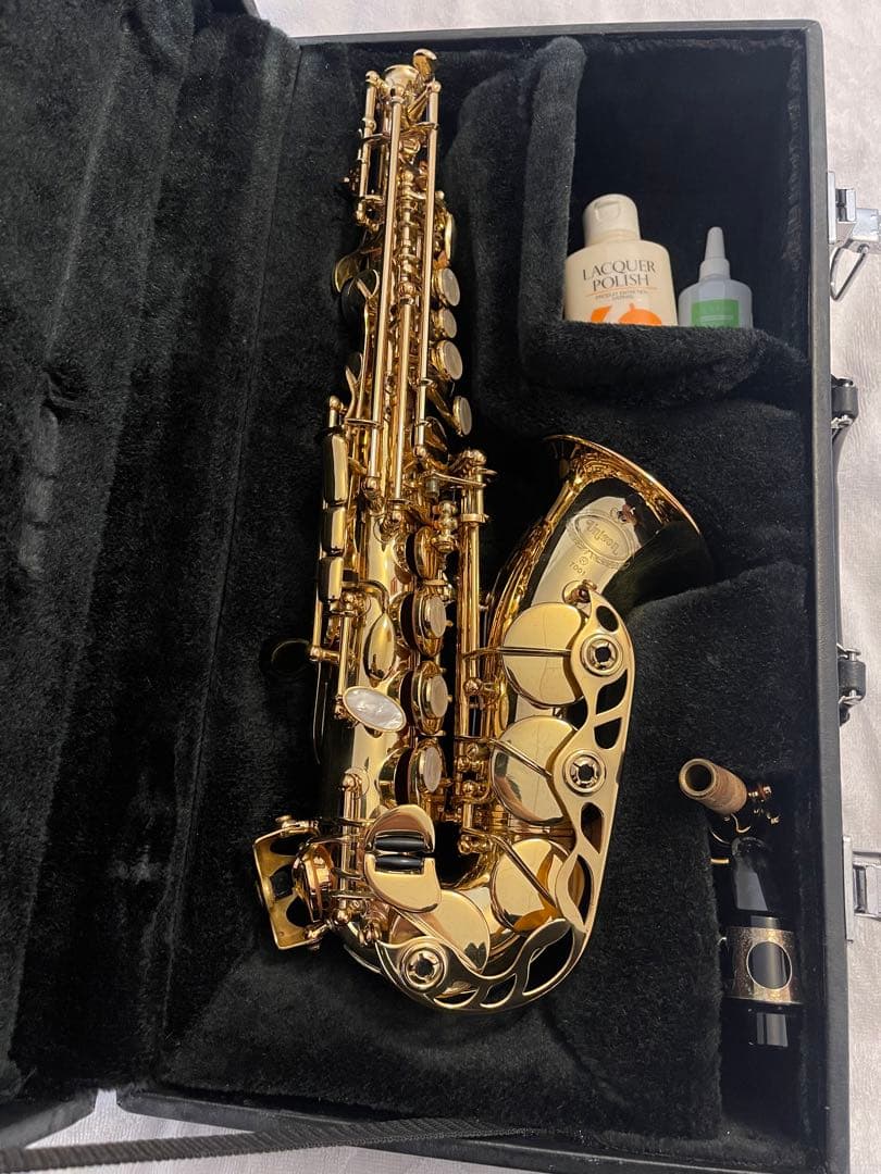 ソプラノサックス Unison SS-7001L。