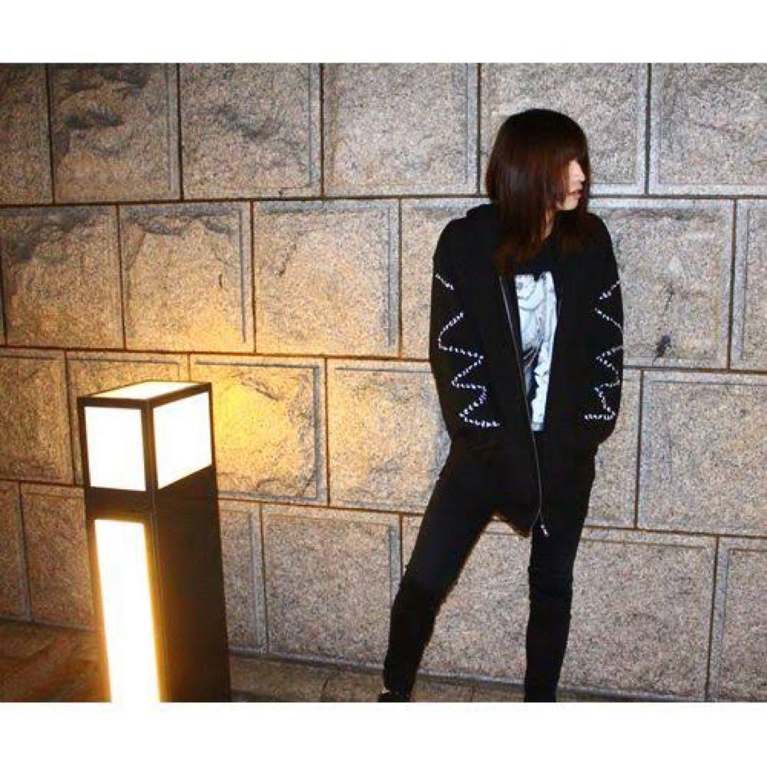 新品未開封　真天地開闢集団　ジップアップパーカー　1点