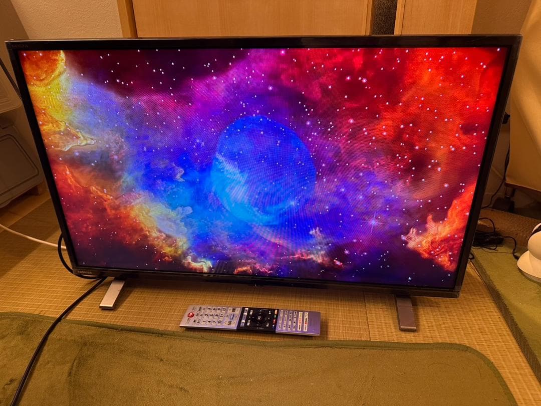 アプリ内蔵極美品　TOSHIBA 東芝 テレビ　32V34　2022年製　32型