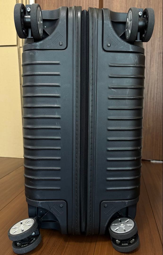 リモワ RIMOWA サルサ 104L 4輪 マットブラック 大型