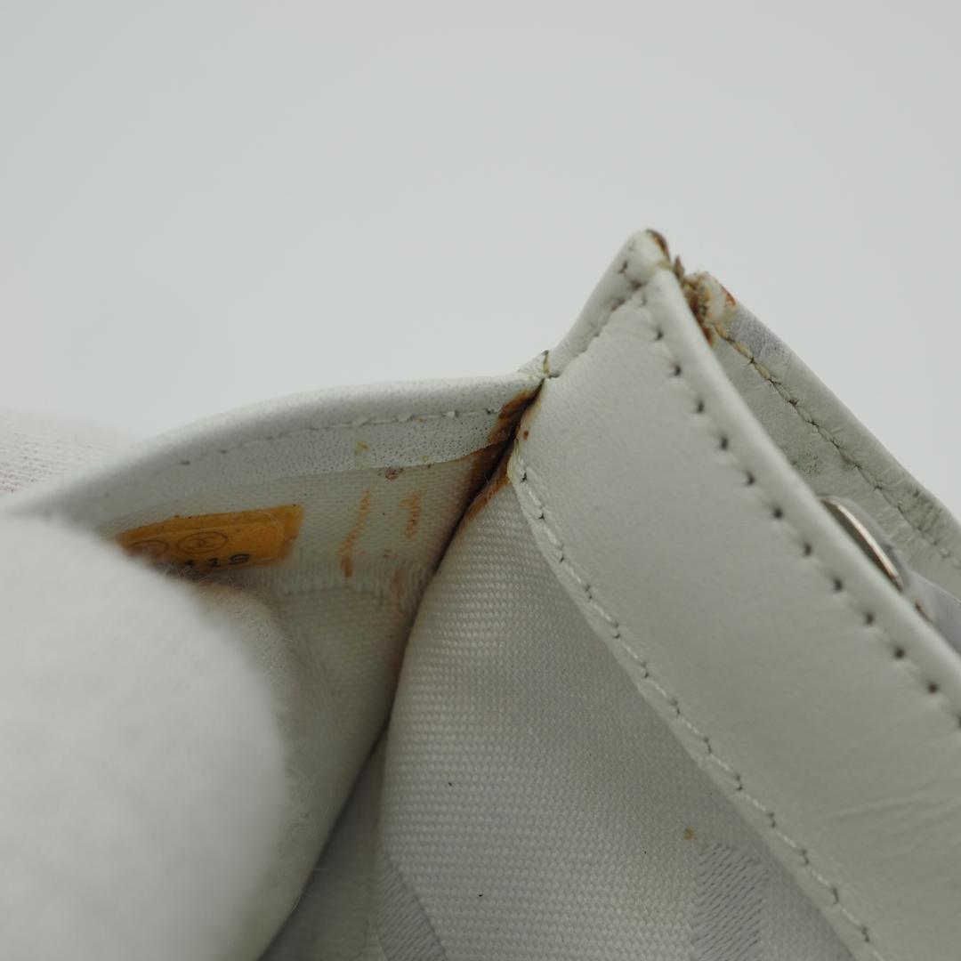 CHANEL シャネル カンボンライン パイソン 二つ折り財布 ホワイト系