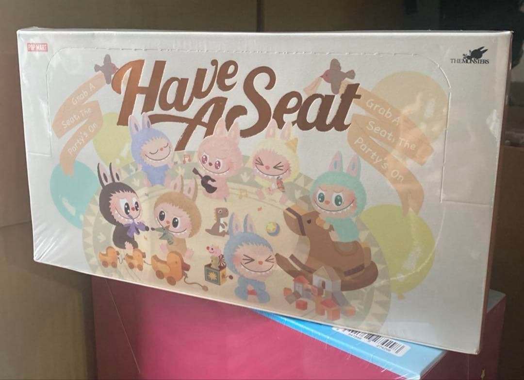 THE MONSTERS Have a Seat ぬいぐるみ シリーズ