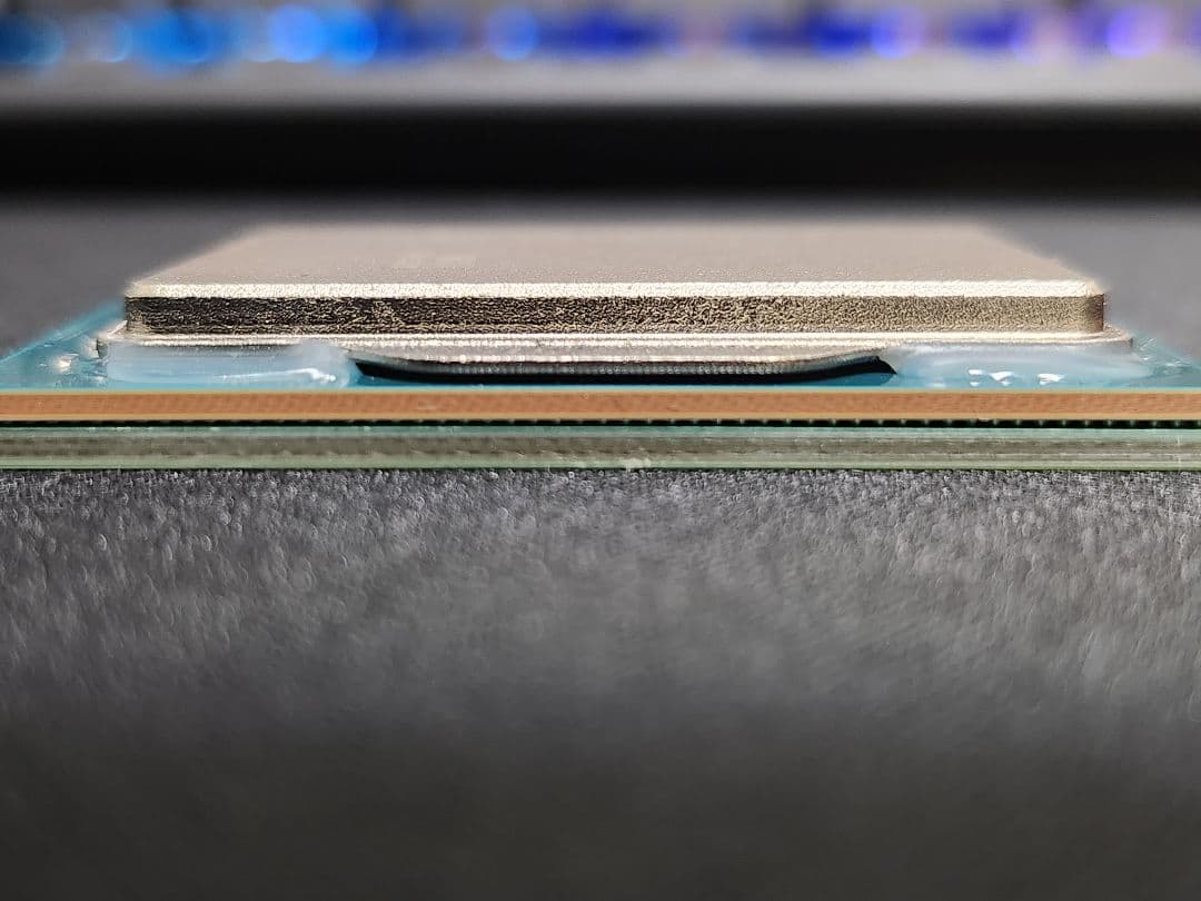 CPU Intel Core i5 12600HX(ES)