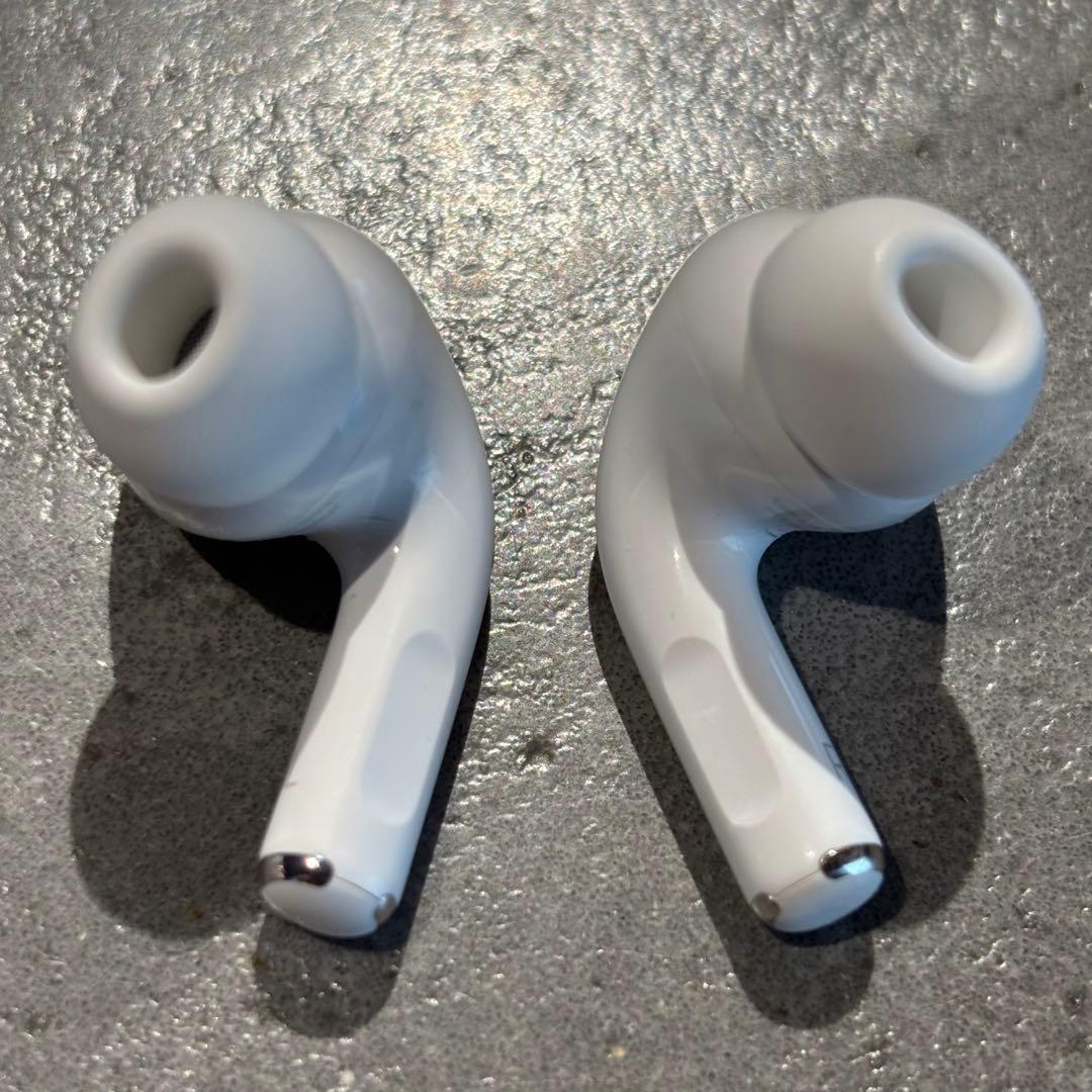 AirPods Pro (第2世代) A3048 ケース付