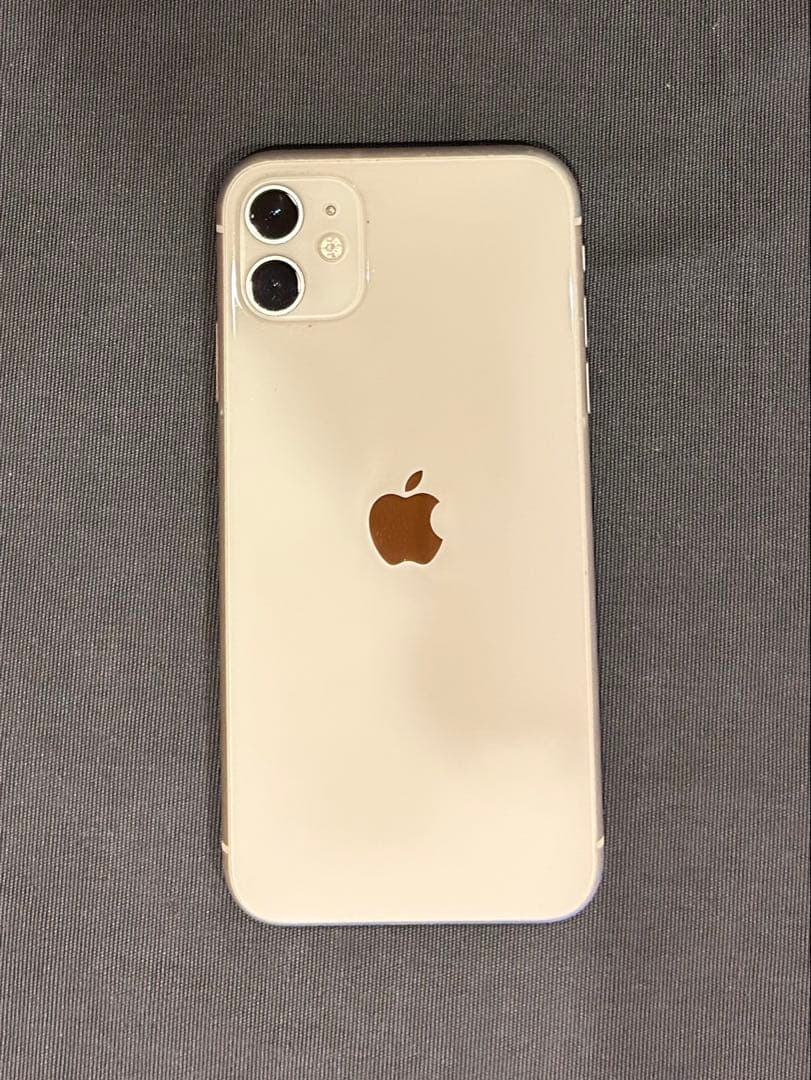 iPhone 11 ホワイト 64GB