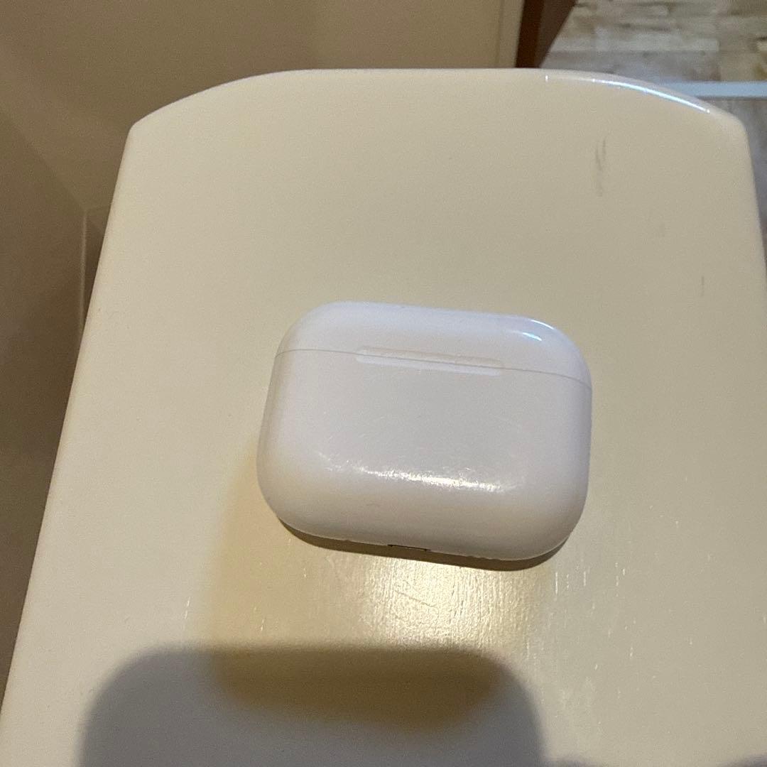 Apple AirPods pro3 イヤホンケースのみ