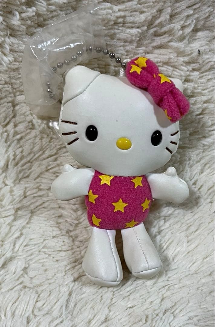 レトロ　合皮レザーハローキティ キーホルダー 希少