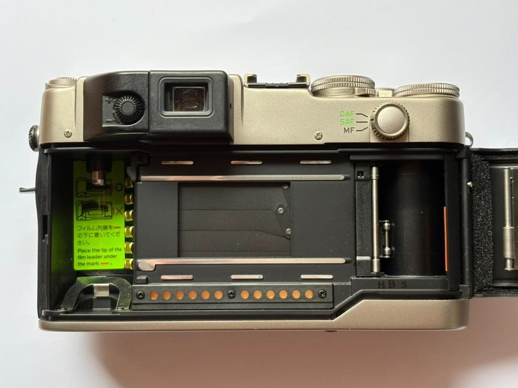 【売約済】CONTAX G2 取説・純正ストラップ付き