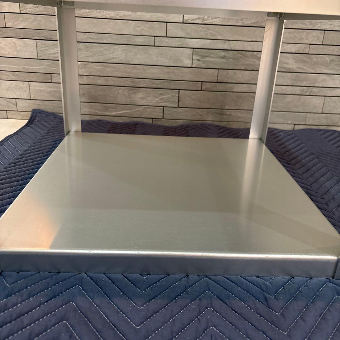 無印良品良品アルミサイドテーブル　435㍉×435㍉高さ370㍉（キャスター含）