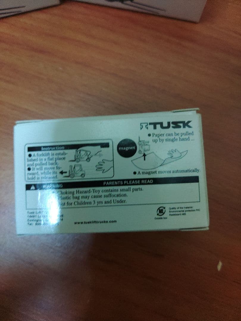 【非売品】【希少】 ミニチュア ミニカー TUSK フォークリフト 3箱セット