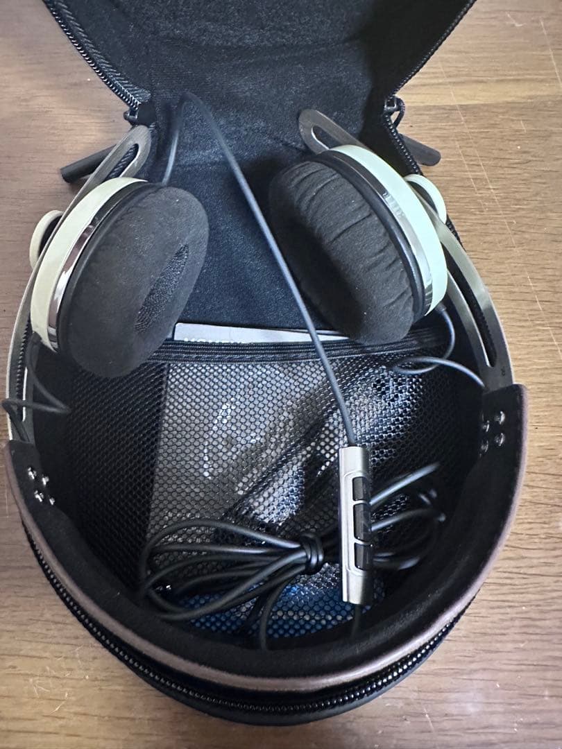 ヘッドホン sennheiser momentum on ear