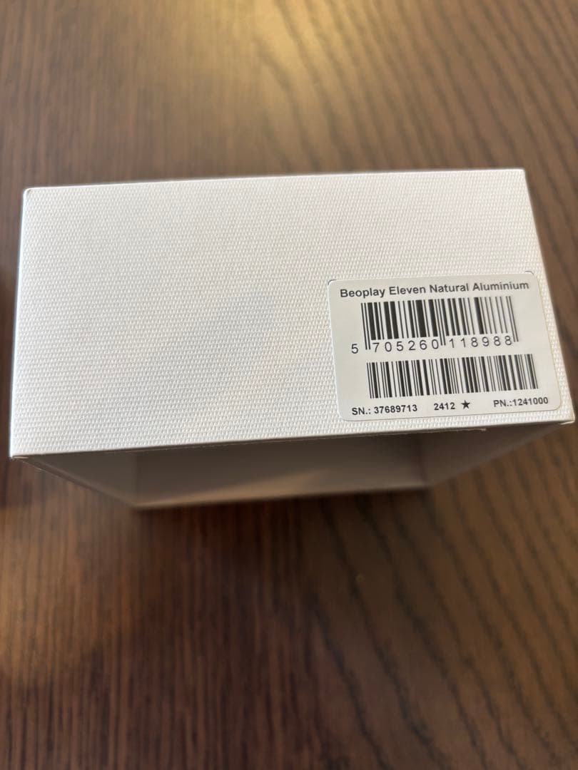 イヤホン Bang & Olufsen Beoplay Eleven