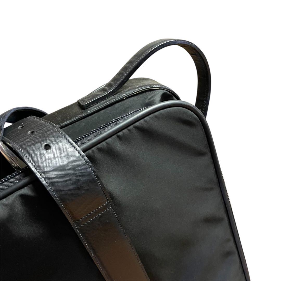 【PRADA】キャリーケース　旅行鞄　三角ロゴプレート　ナイロン　ブラック