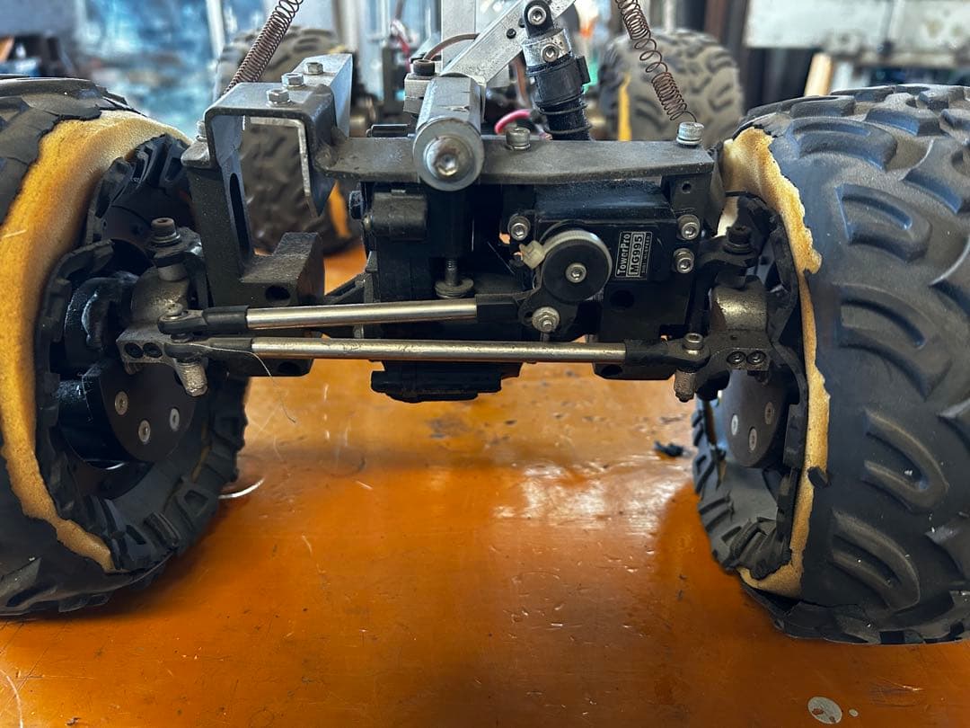 タミヤクラットバスター改　スティックシャーシ ハブリダクション4WS