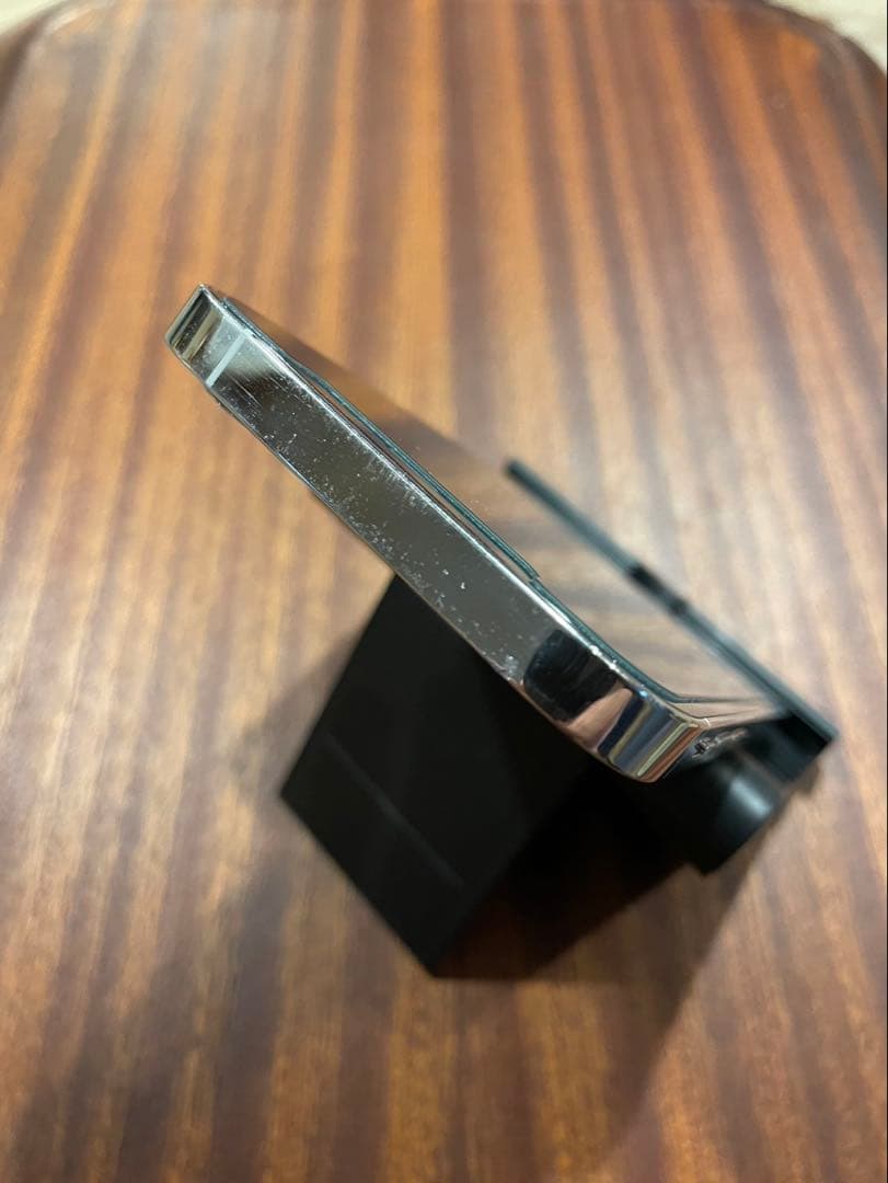 Apple iPhone 12 Pro 本体 シルバー　256GB