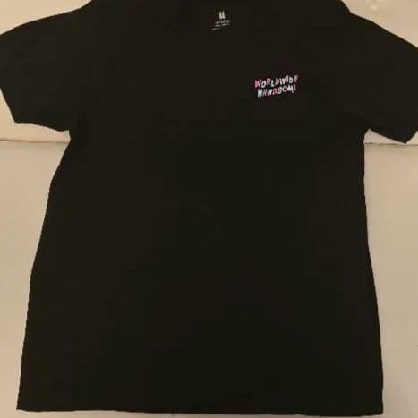 【ロンドン】ジン　BTS　runseokjin　アイドル　Tシャツ