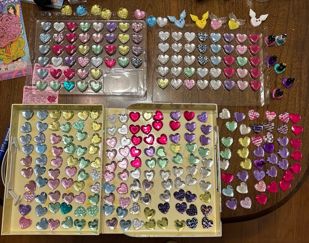 プリズムストーントランク　ケース　キーホルダー　ストーン250個以上　まとめ売り